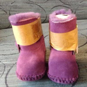 Purple Uggs for toddlers infant size one Brand new never worn